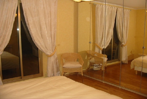 3223.villa master bedroom.jpg